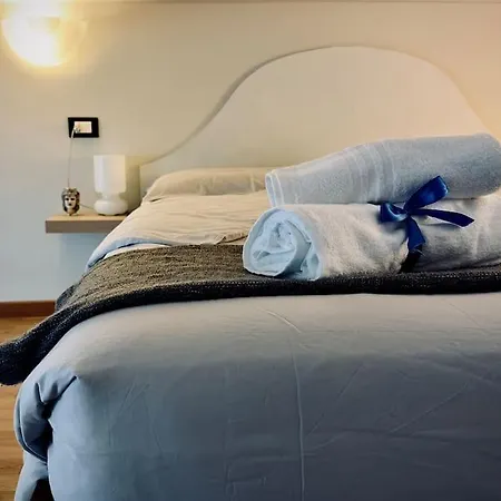 Apartamento Loft Labo - Cozy Loft Authentic Suburbs Turín