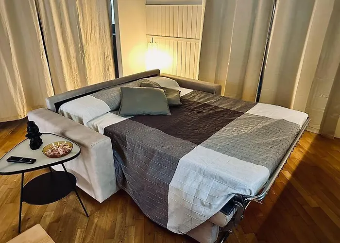 Loft Labo - Cozy Loft Authentic Suburbs * トリノ